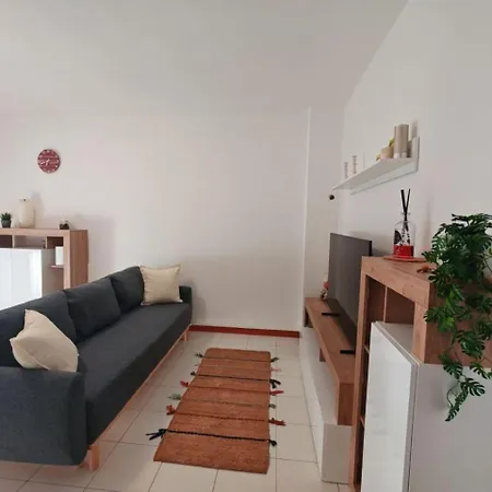 Apartamento Casa Madi, Private Parking, 20minutes To