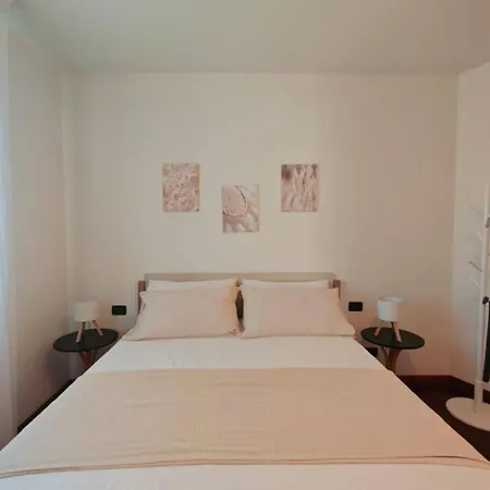 Apartment Casa Madi, Private Parking, 20minutes To *